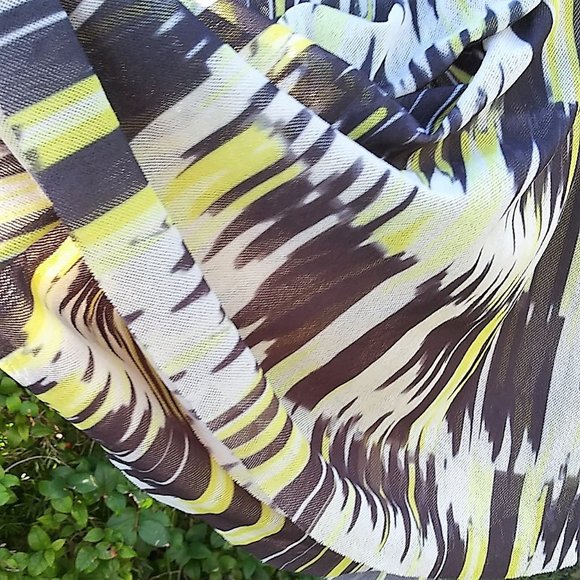 Mora Girls 1 piece skirt/halter jumper - Picture 6 of 13